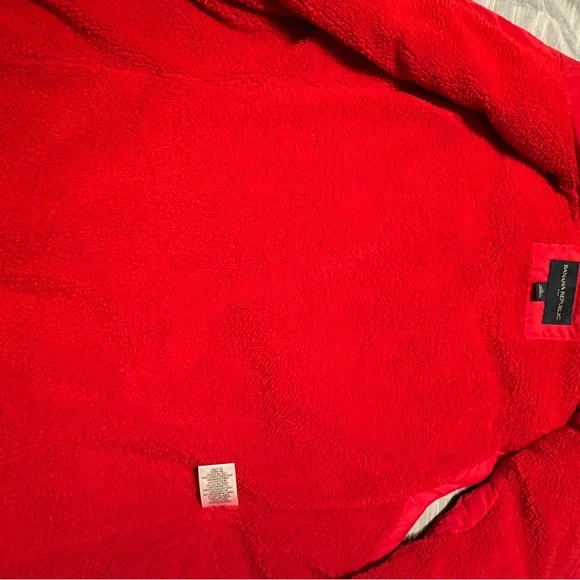 Banana Republic red outdoor vest. Size m - Picture 3 of 6